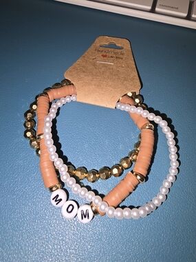 Handmade Brown & Gold 'MOM' Stretch Bracelet Set